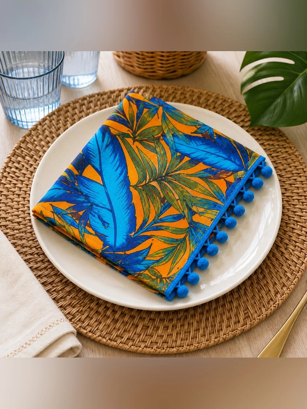 TMD Set of 4 Tropical Cloth Napkins Blue Orange Pom Pom Trim 19x19 NWOT